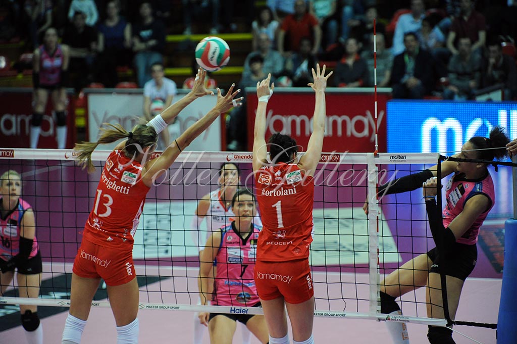 Yamamay-Bergamo (07)